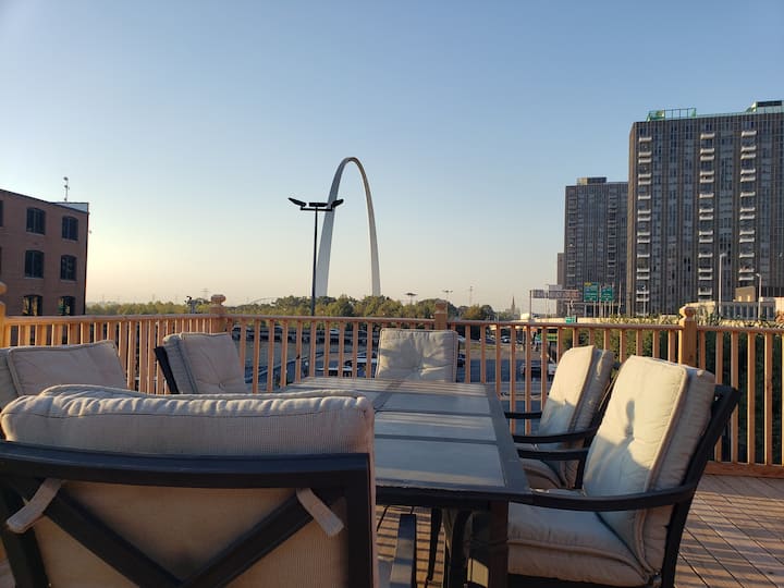 Private deck overlooking the Gateway Arch and Eads Bridge